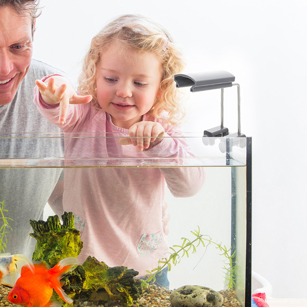 قطعتان من حامل إضاءة حوض السمك - مراجعة Aquarium Plant Original وسعره